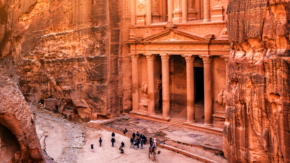 Jordanien Petra Foto iStock vovashevchuk.jpg